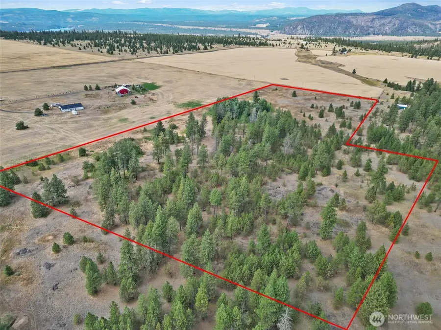 228 W Four Mound Road, Nine Mile Falls, WA 99026 - #3