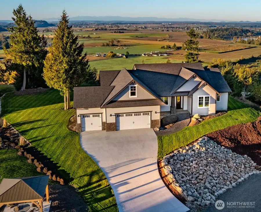 7514 Avalon Heights Way, Sedro Woolley, WA 98284 - Image #2