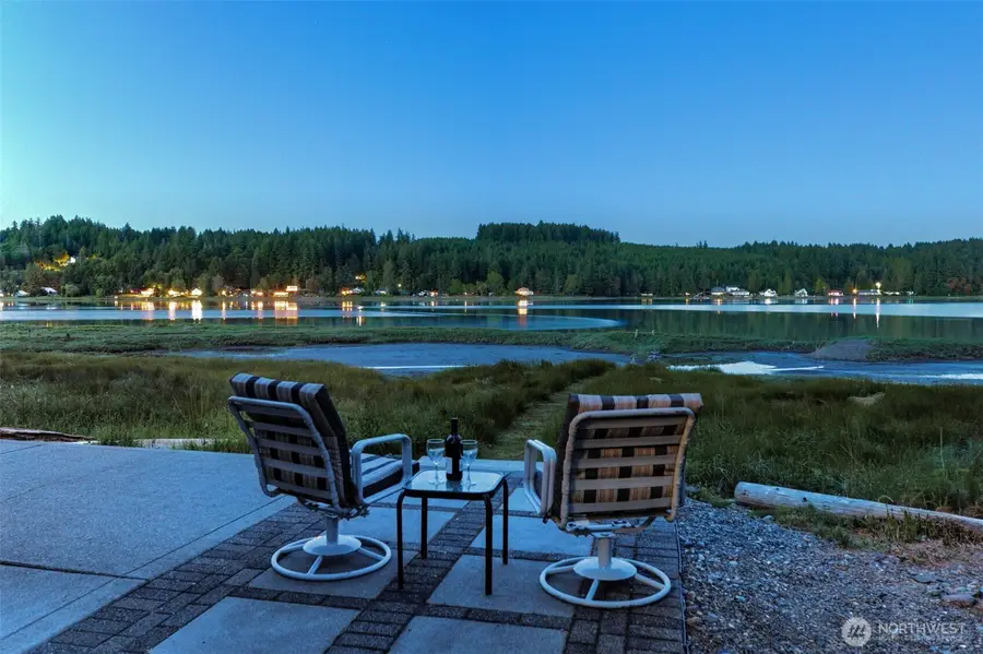 730 E North Bay Road, Allyn, WA 98524 - Image #2