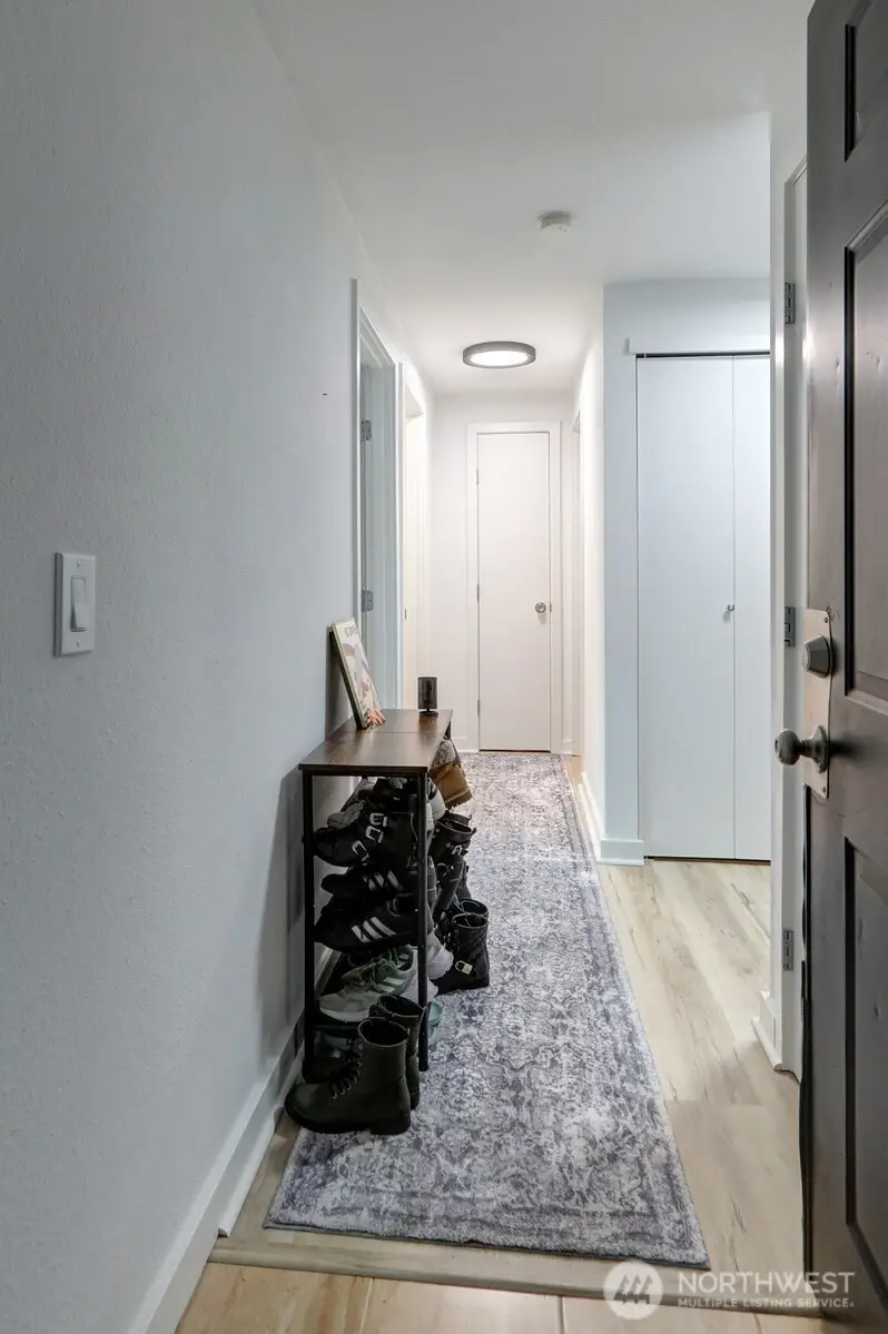 9806 28th Avenue Sw #A201, Seattle, WA 98126 - Image #2