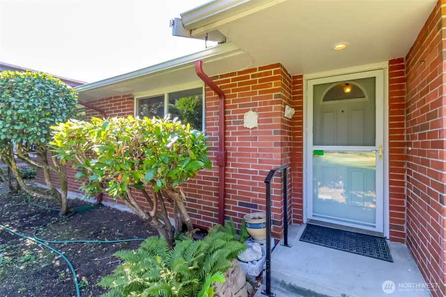 10526 Wauna Street Sw, Lakewood, WA 98498 - Image #2