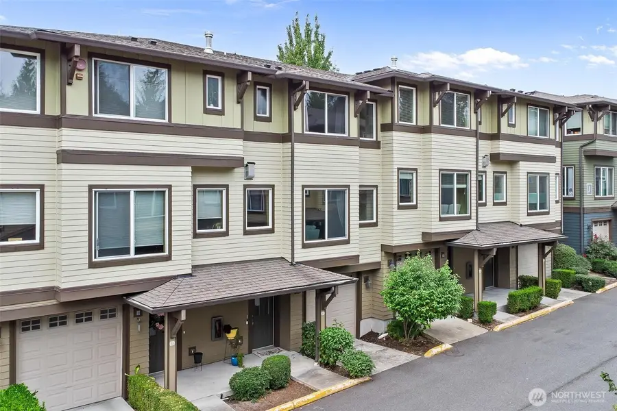2115 201st Place Se #L2, Bothell, WA 98012 - Image #2