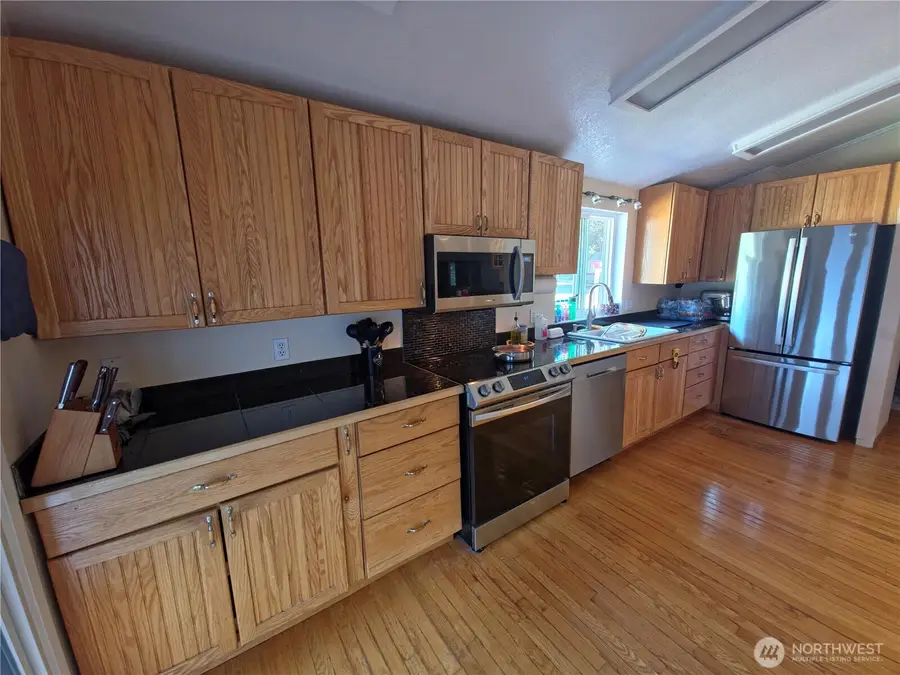 28710 75th Avenue S, Yelm, WA 98580 - Image #2