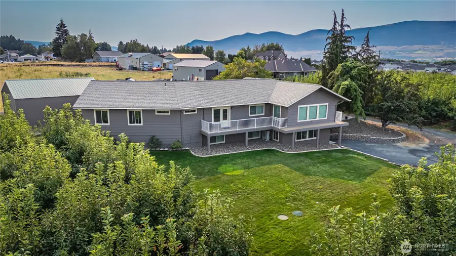 2545 6th Se, East Wenatchee, WA 98802 - Image #2