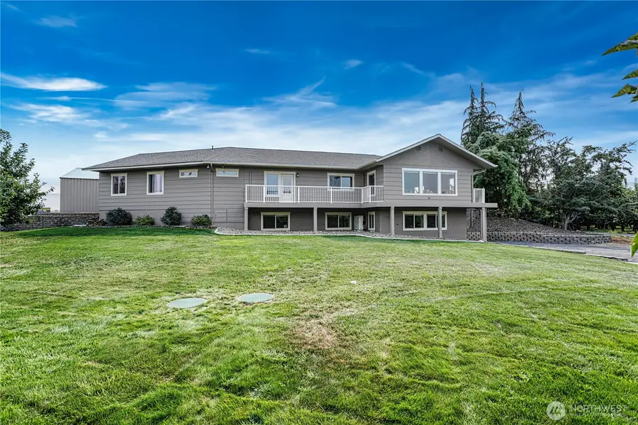 2545 6th Se, East Wenatchee, WA 98802 - Image #3