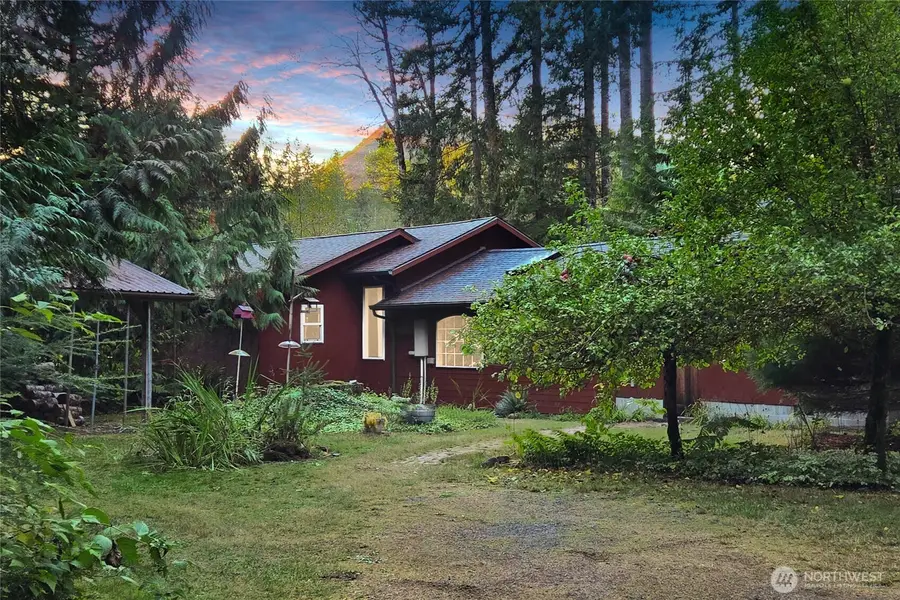 701 Mineral Hill Road, Mineral, WA 98355 - Image #2