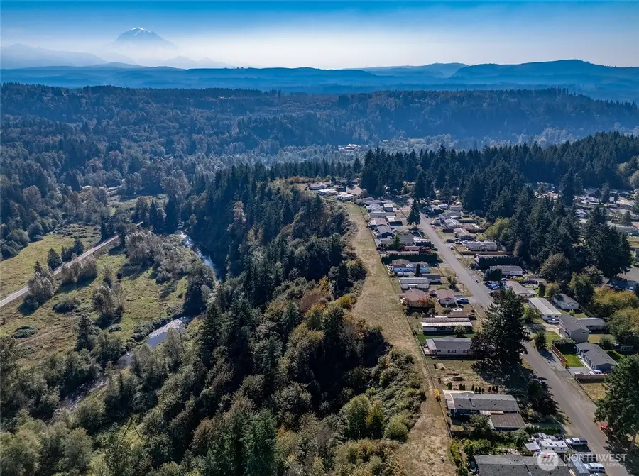 14405 Greenbelt Drive E, Bonney Lake, WA 98391 - Image #2