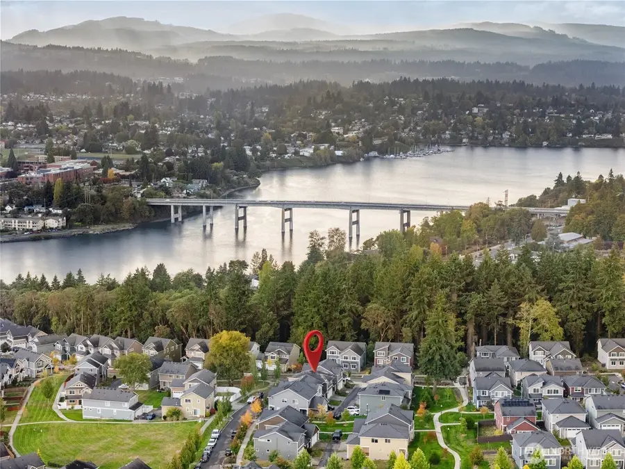 1008 Samara Street, Bremerton, WA 98310 - Image #3