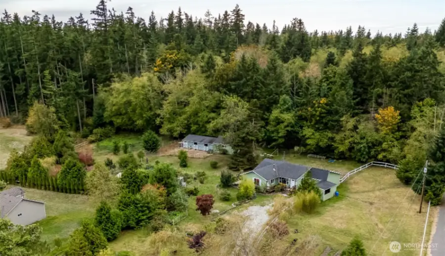 85 W Bradley Place, Camano Island, WA 98282 - Image #2