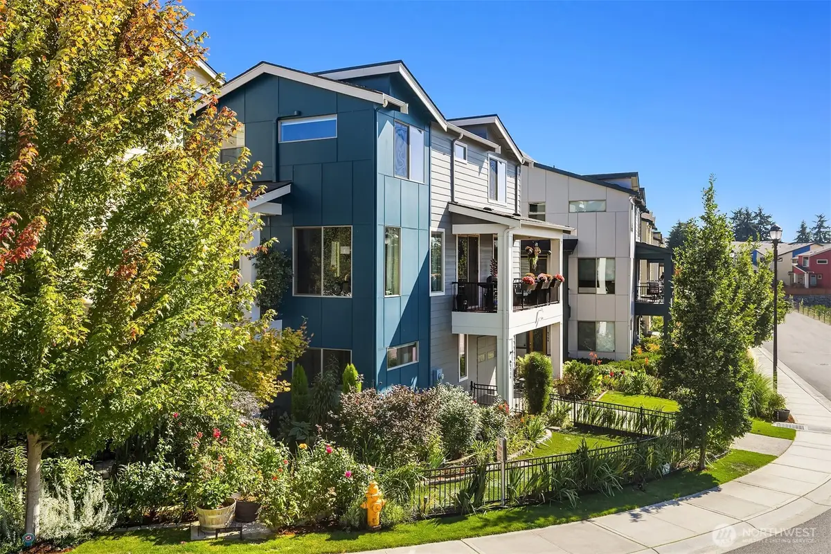 9714 11th Avenue Sw, Seattle, WA 98106 - Image #1