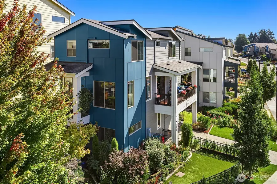 9714 11th Avenue Sw, Seattle, WA 98106 - Image #2