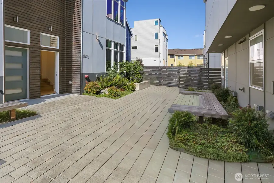 3641 22nd Avenue W #Unit E, Seattle, WA 98199 - Image #2
