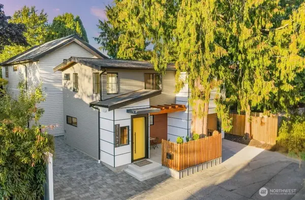 511 N 78th Street, Seattle, WA 98103