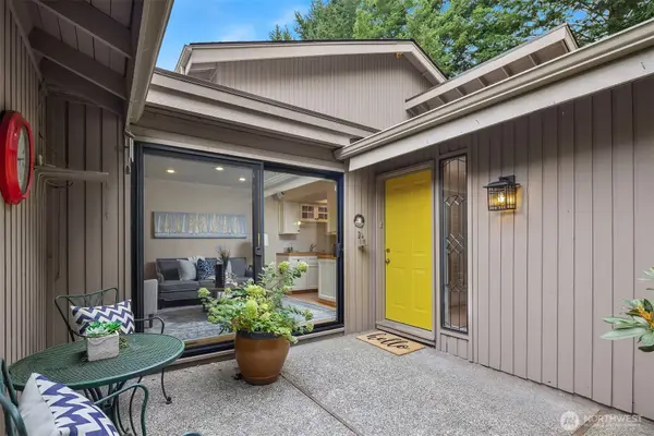 118 143rd Place Ne, Bellevue, WA 98007