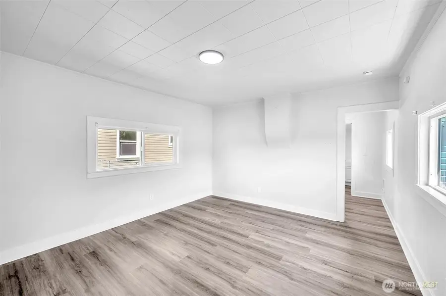 203 Grant Street, Kelso, WA 98626 - #3