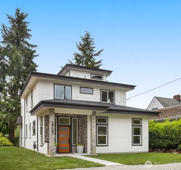 2727 50th Avenue Sw, Seattle, WA 98116