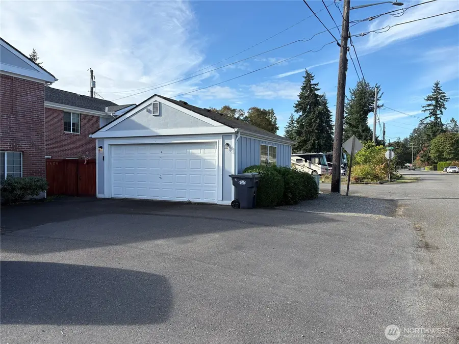 6424 Montclair Avenue Sw, Lakewood, WA 98499 - Image #3