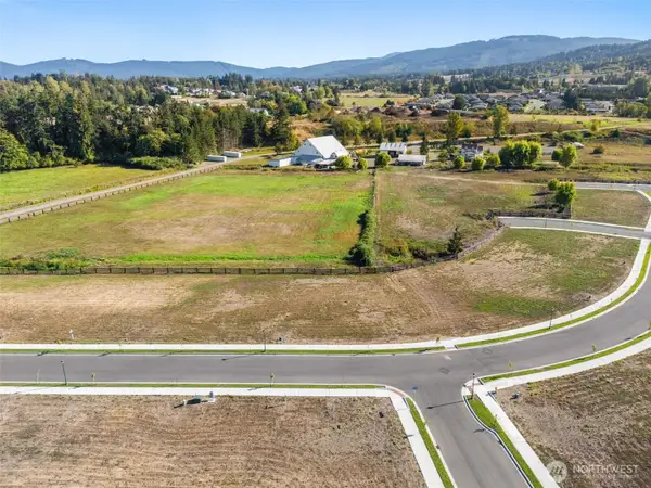 120 Dover Lane #82, Sequim, WA 98382