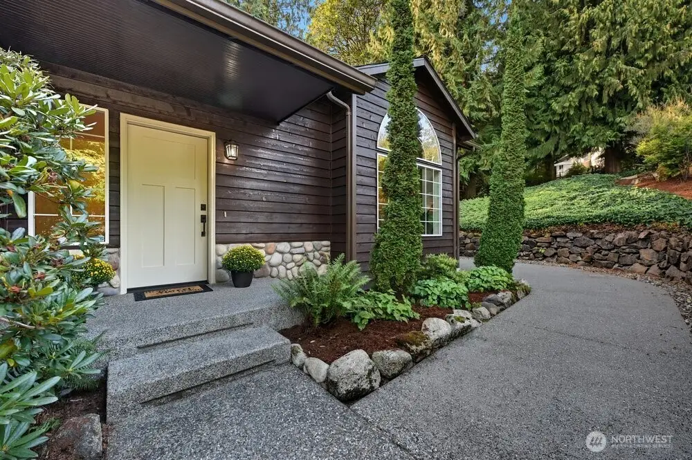 10910 198th Place Se, Snohomish, WA 98296 - Image #1