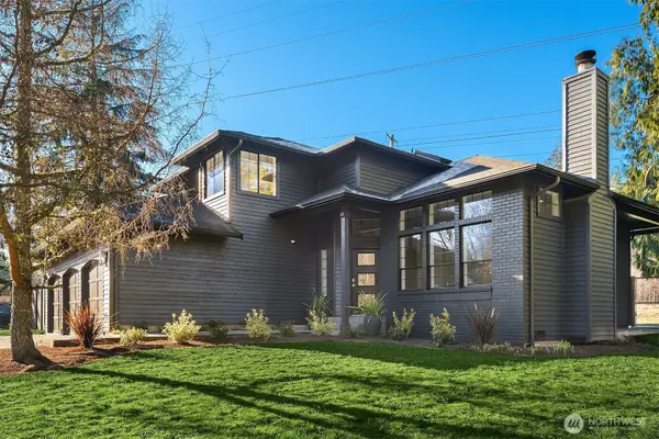 10427 248th Avenue Ne, Redmond, WA 98053