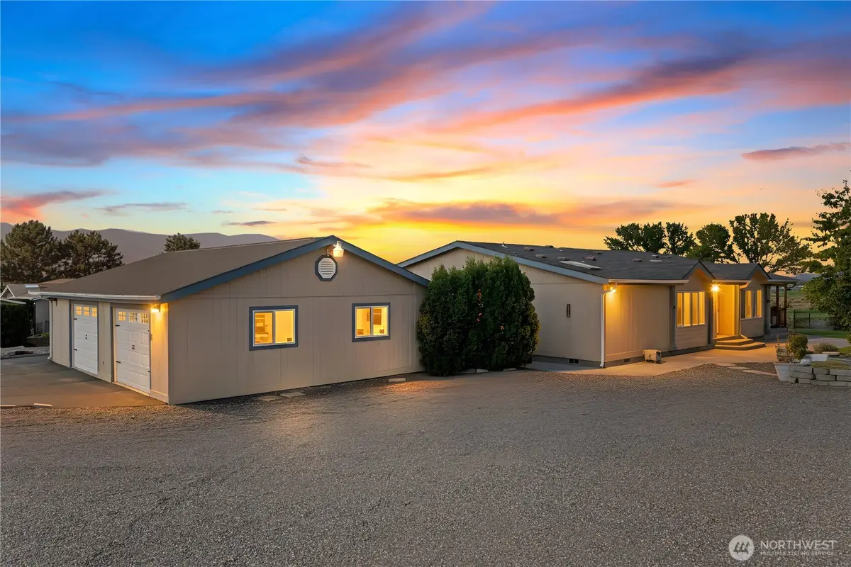 851 Desert Aire Drive Sw, Mattawa, WA 99349 - Image #1