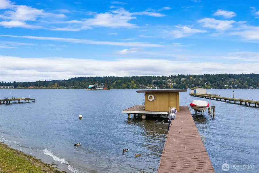 4728 NE 172nd Street, Lake Forest Park, WA 98155 - Image #2