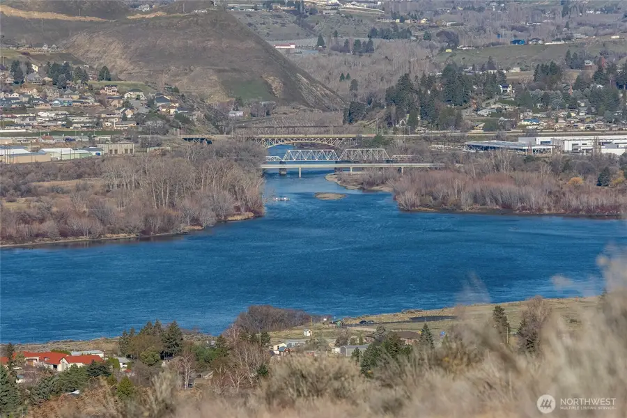 621 Upper Daniels Drive, East Wenatchee, WA 98802 - Image #3