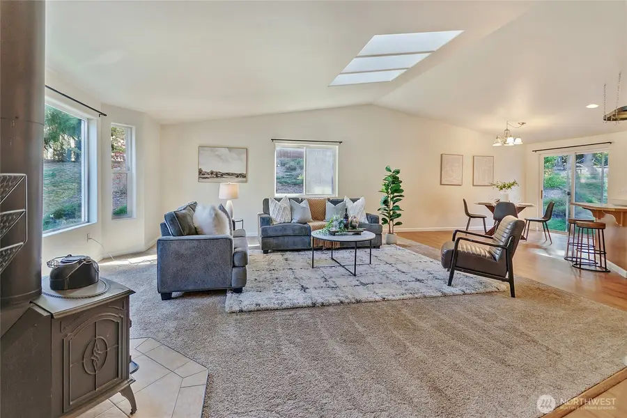 12212 401 Street E, Eatonville, WA 98328 - Image #3