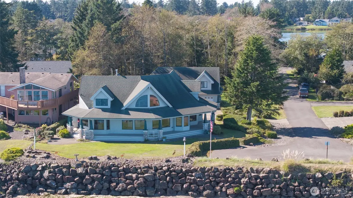 317 Captain Gray Court Se, Ocean Shores, WA 98569 - Image #1