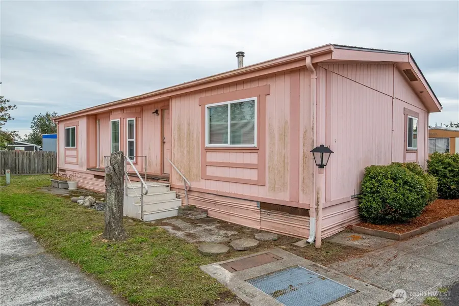 700 NW Crosby Avenue #54, Oak Harbor, WA 98277 - Image #2