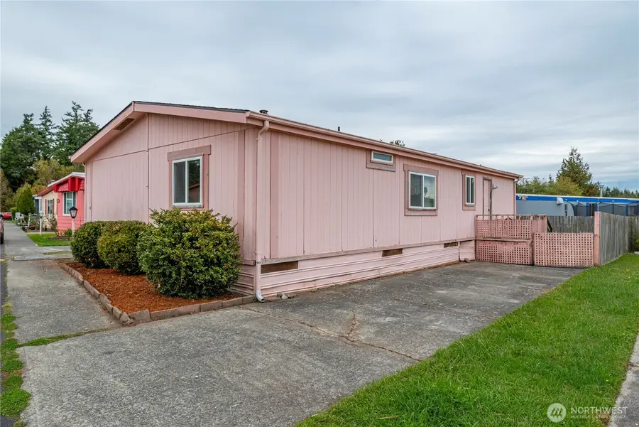 700 NW Crosby Avenue #54, Oak Harbor, WA 98277 - Image #3