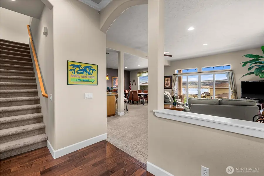 9122 NW Red Hawk Lane #A76, Crescent Bar, WA 98121 - Image #3