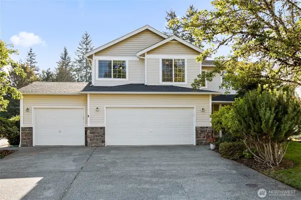 11428 210th Avenue Ct E, Bonney Lake, WA 98391
