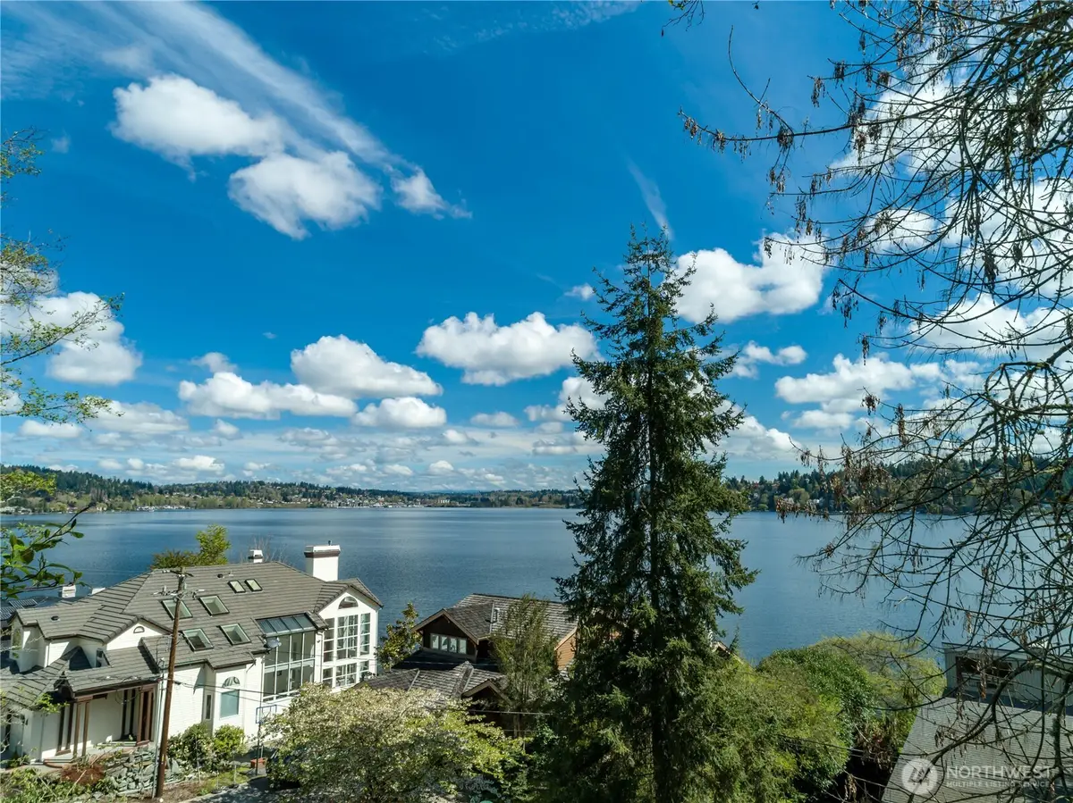 146 40th Avenue Ne, Lake Forest Park, WA 98155 - Image #1