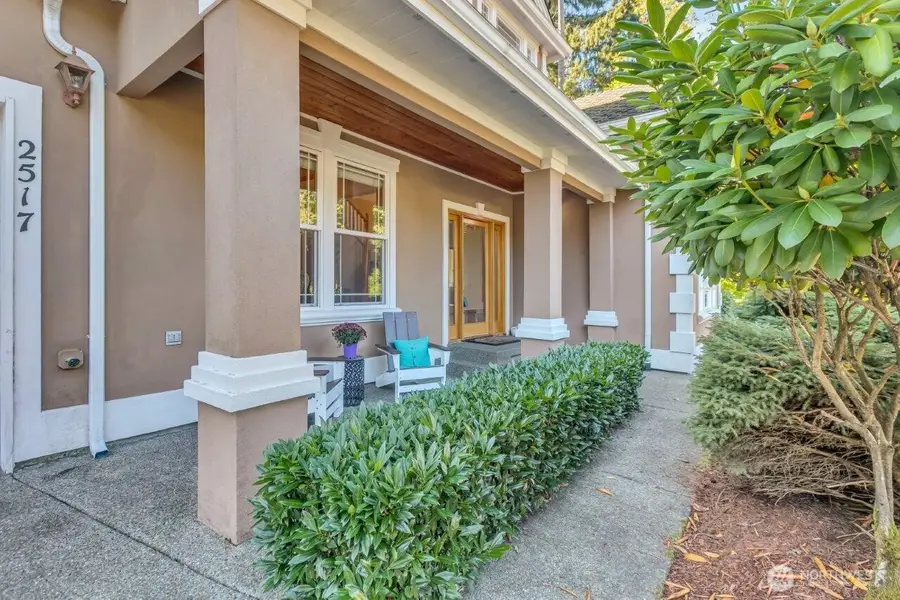 2517 173rd Avenue Ct E, Lake Tapps, WA 98391 - Image #2