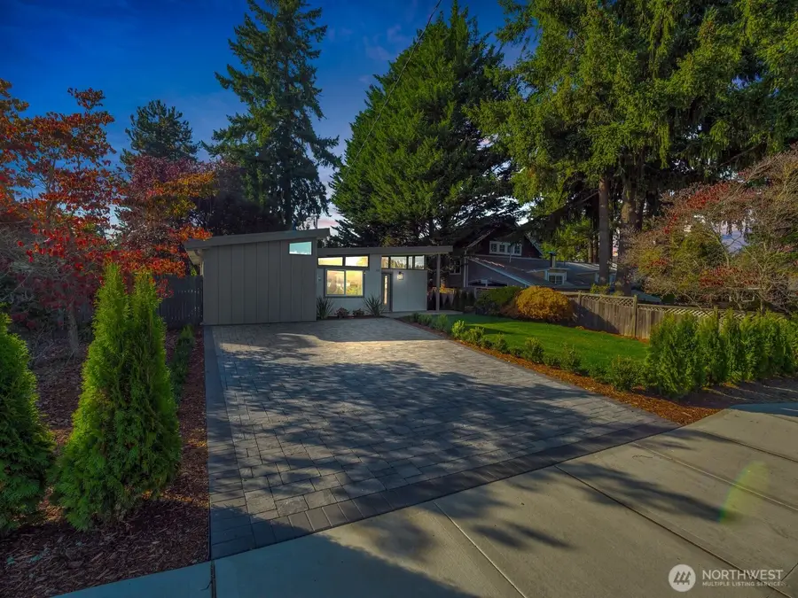 3131 112th Avenue Se, Bellevue, WA 98004 - Image #3