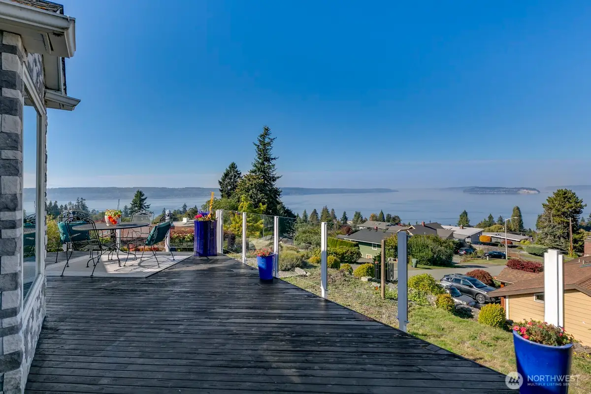 5037 33rd Avenue W, Everett, WA 98203 - Image #1