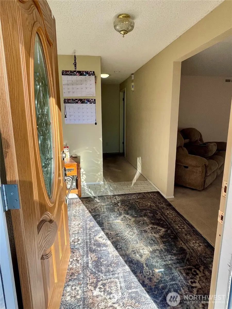 2137 Heritage Way, Oak Harbor, WA 98277 - Image #3