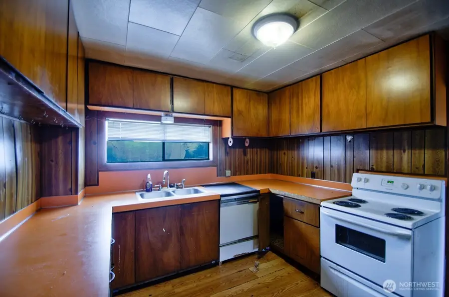 208 W Roanoke, Centralia, WA 98531 - Image #3