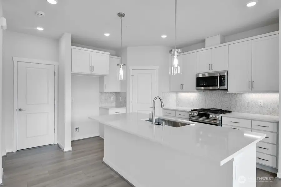 13211 NE 127th Way #A, Kirkland, WA 98034 - Image #3