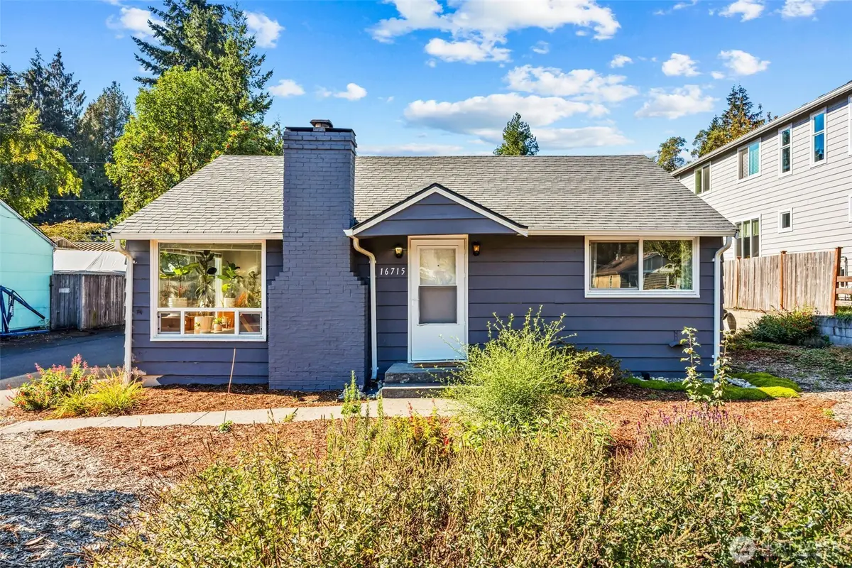 16715 8th Avenue Ne, Shoreline, WA 98155 - Image #1