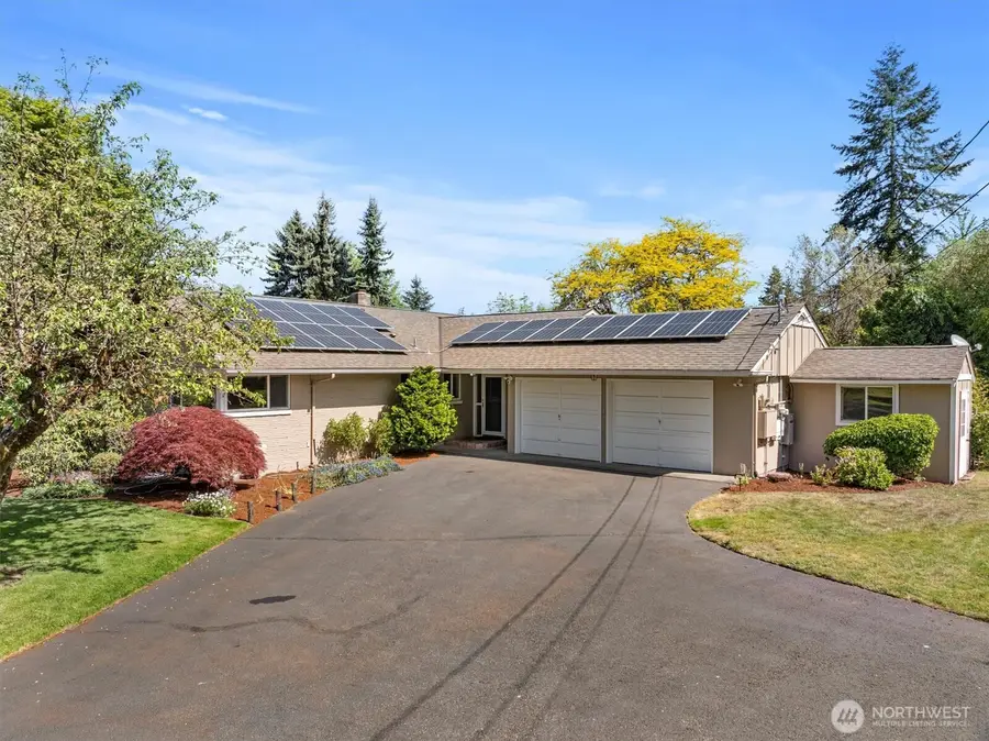 11411 Clovercrest Drive Sw, Lakewood, WA 98499 - Image #2