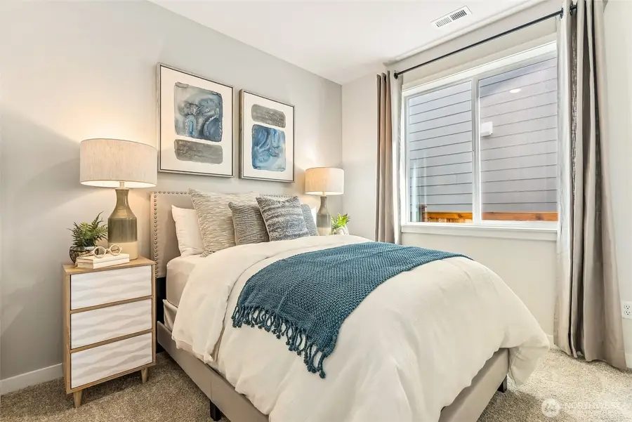 2046 NE Norseman Way, Poulsbo, WA 98370 - Image #2