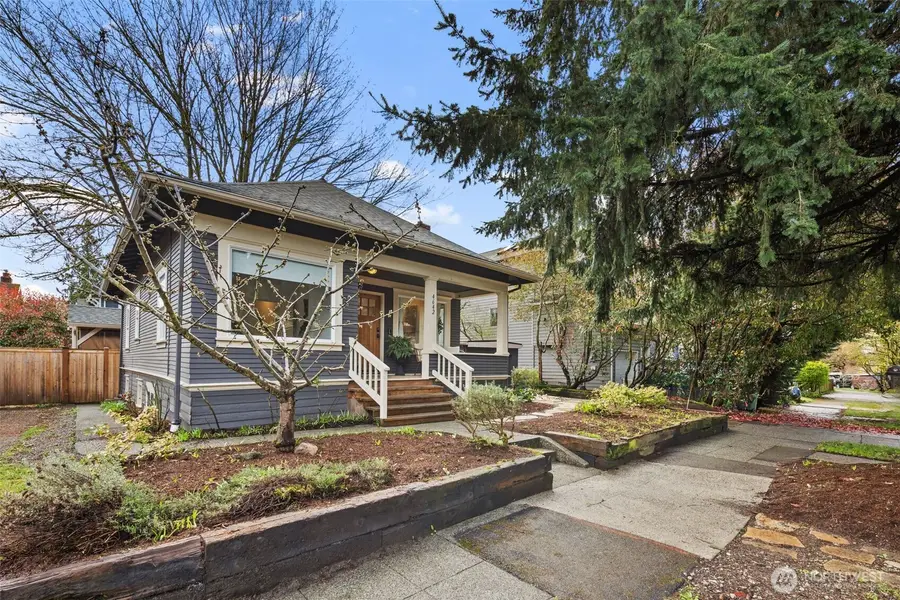 4642 Eastern Avenue N, Seattle, WA 98103 - Image #2