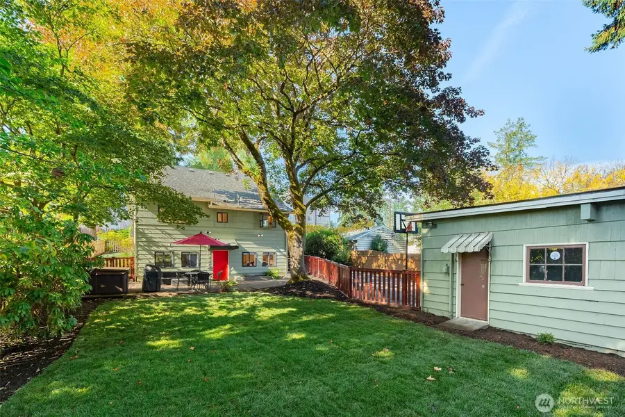 18344 Wallingford Avenue N, Shoreline, WA 98133 - Image #3