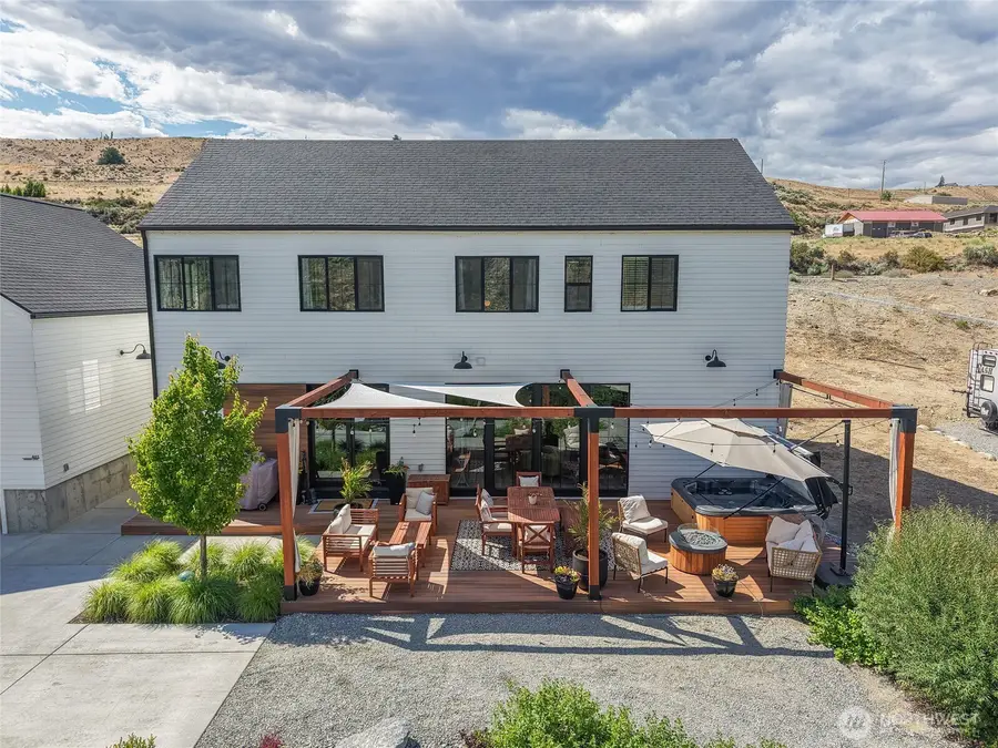 485 Hidden Lane, Chelan, WA 98816 - Image #2