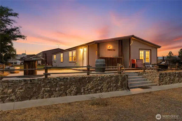 20842 Rd 24.7 Sw, Mattawa, WA 99349