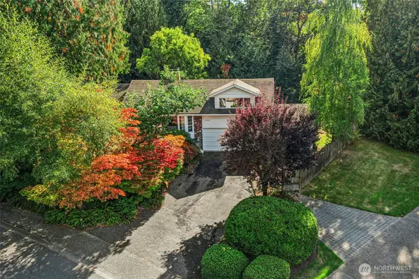 12207 SE 12th Street, Bellevue, WA 98005