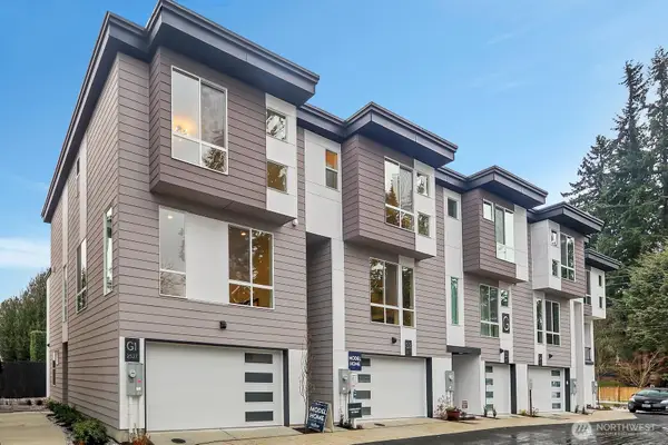 5015 144th Street Sw #A2, Edmonds, WA 98026