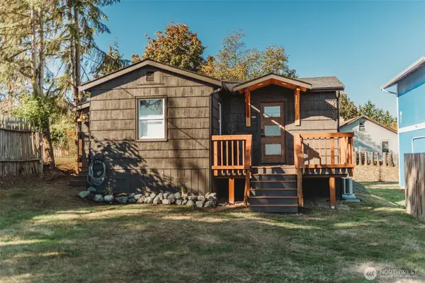 2608 S Washington Street, Port Angeles, WA 98362